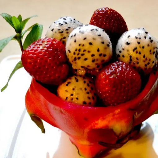 Smoczy owoc Pitaja Dragon fruit, Pitahaya, Hylocereus undatus